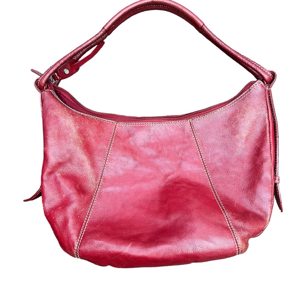 Kenneth Cole  cherry Red Leather Crescent/Hobo Shoulder Bag  Classic! On Trend!